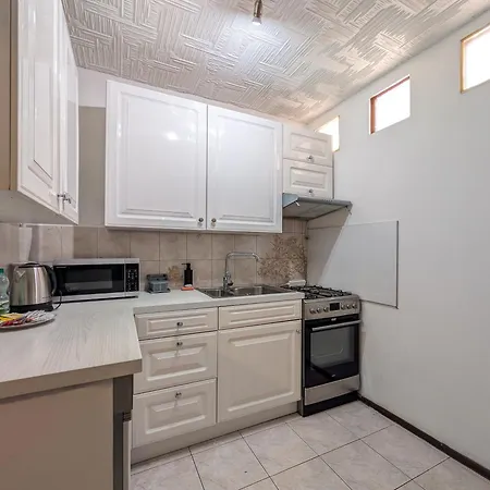 Prusa By Bookinghost * Wrocław